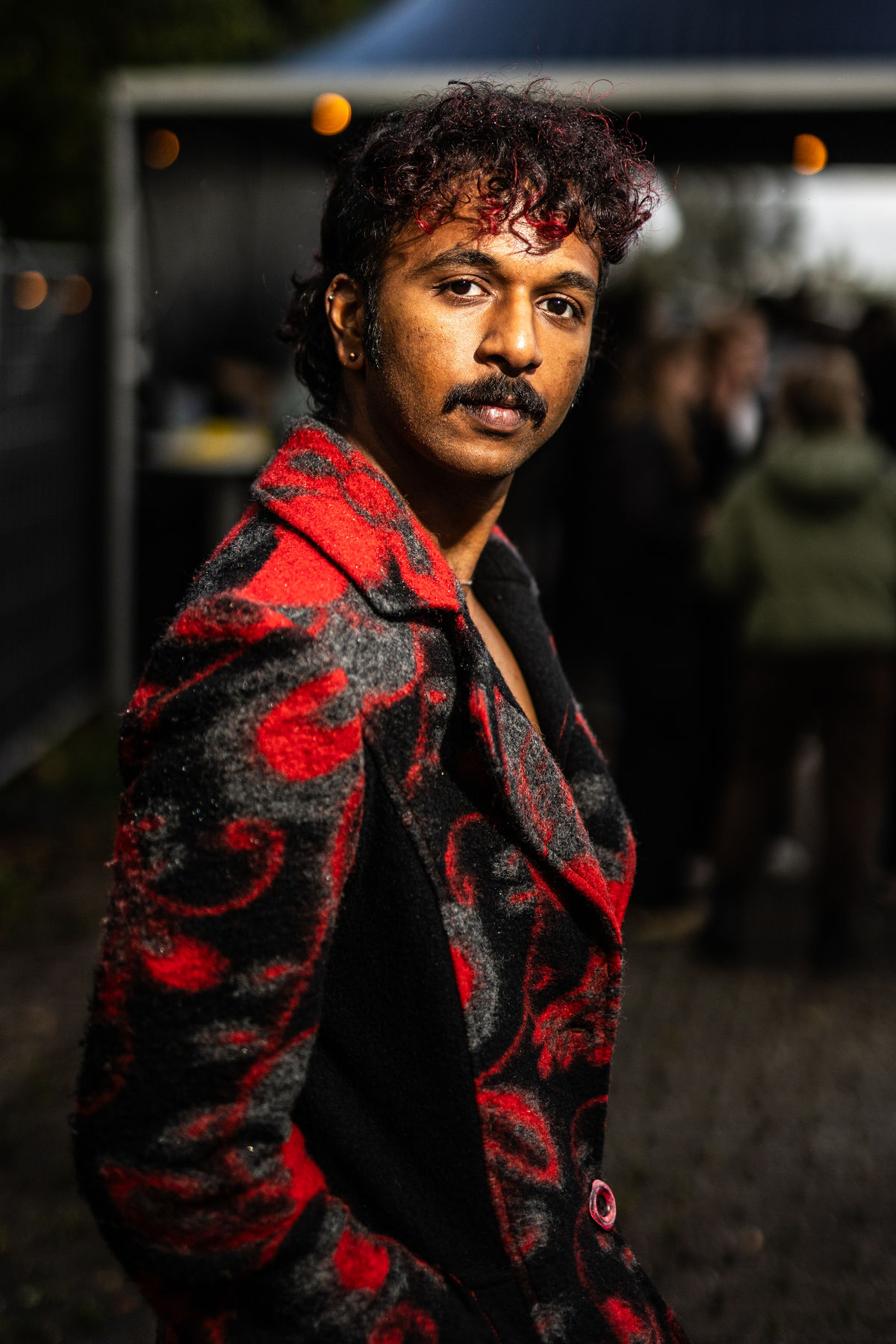 Loading... just a sec